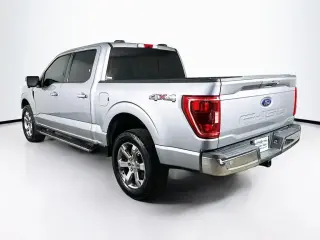 Ford F-150 2021 4x4 XLT 4dr SuperCrew 5.5 ft. SB