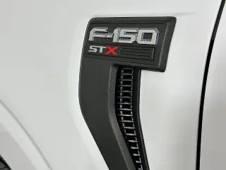 Ford F-150 2021 4x4 XL 4dr SuperCrew 5.5 ft. SB