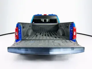 Ford F-150 2021 4x4 XL 4dr SuperCrew 5.5 ft. SB