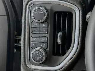 GMC Sierra 1500 2020 4x4 AT4 4dr Crew Cab 5.8 ft. SB