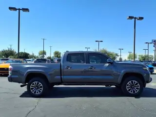 Toyota Tacoma 2023 4x4 TRD Off-Road 4dr Double Cab 6.1 ft LB