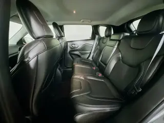 Jeep Cherokee 2019 4x4 Altitude 4dr SUV