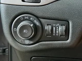 Jeep Cherokee 2019 4x4 Altitude 4dr SUV