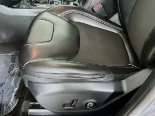 Jeep Cherokee 2019 4x4 Altitude 4dr SUV