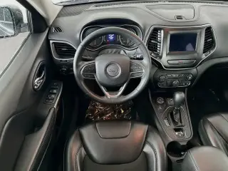 Jeep Cherokee 2019 4x4 Altitude 4dr SUV