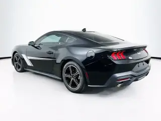 Ford Mustang 2024 EcoBoost 2dr Fastback