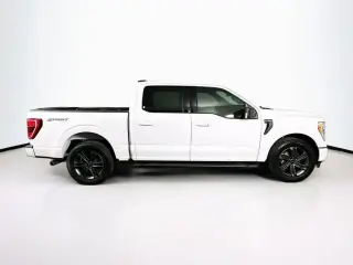 Ford F-150 2023 4x2 XL 4dr SuperCrew 5.5 ft. SB
