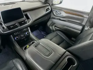 GMC Yukon XL 2022 4x2 SLE 4dr SUV