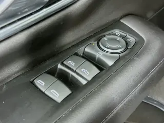 GMC Yukon XL 2022 4x2 SLE 4dr SUV