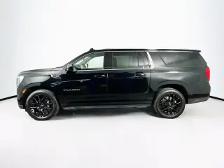 GMC Yukon XL 2022 4x2 SLE 4dr SUV