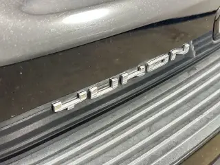 GMC Yukon XL 2022 4x2 SLE 4dr SUV