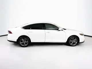 Honda Accord 2023 EX 4dr Sedan w/o BSI