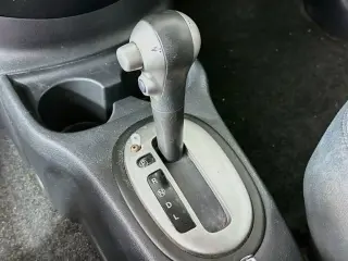 Nissan Versa 2015 1.6 S 4dr Sedan 5M