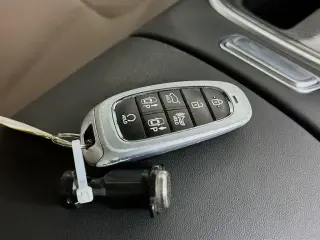 Hyundai SANTA FE 2022 AWD Limited 4dr Crossover