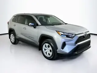 Toyota RAV4 2025 LE 4dr SUV