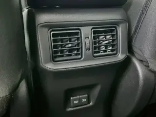 Toyota RAV4 2025 XLE 4dr SUV
