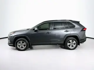Toyota RAV4 2025 XLE 4dr SUV