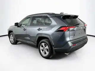 Toyota RAV4 2025 XLE 4dr SUV