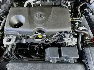 Toyota RAV4 2025 XLE 4dr SUV