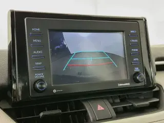 Toyota RAV4 2022 XLE 4dr SUV