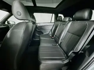 Volkswagen Tiguan 2023 AWD SE R-Line Black 4Motion 4dr SUV