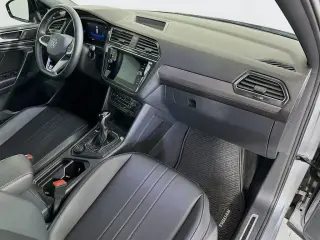 Volkswagen Tiguan 2023 AWD SE R-Line Black 4Motion 4dr SUV