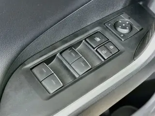 Toyota RAV4 Hybrid 2025 AWD XSE 4dr SUV