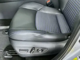 Toyota RAV4 Hybrid 2025 AWD XSE 4dr SUV