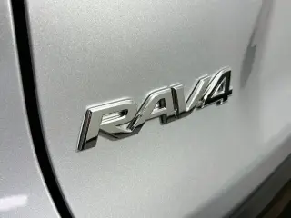 Toyota RAV4 Hybrid 2025 AWD XSE 4dr SUV