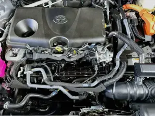 Toyota RAV4 Hybrid 2025 AWD XSE 4dr SUV