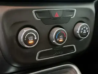 Jeep Compass 2018 Latitude 4dr SUV