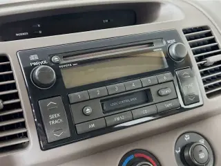 Toyota Camry 2003 SE 4dr Sedan