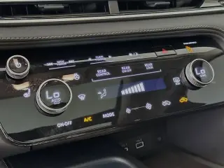 INFINITI QX60 2024 AWD Luxe 4dr SUV