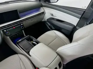 Hyundai TUCSON 2025 Limited 4dr SUV