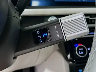 Hyundai TUCSON 2025 Limited 4dr SUV