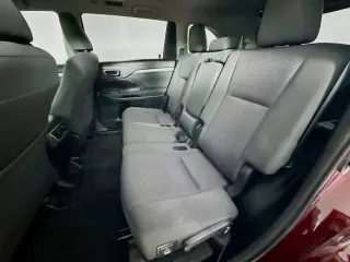 Toyota Highlander 2018 AWD LE 4dr SUV