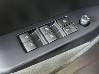 Toyota Highlander 2018 AWD LE 4dr SUV
