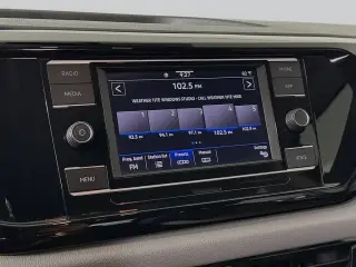 Volkswagen Taos 2022 S 4dr SUV