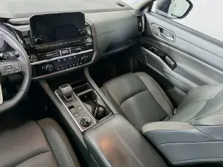 Nissan Pathfinder 2023 AWD SL 4dr SUV