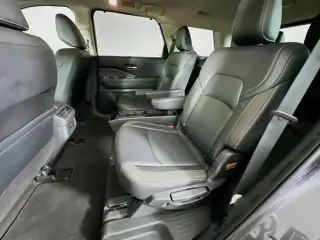Nissan Pathfinder 2023 AWD SL 4dr SUV