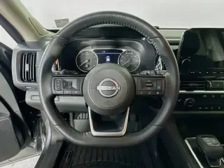 Nissan Pathfinder 2023 AWD SL 4dr SUV