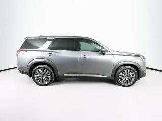 Nissan Pathfinder 2023 AWD SL 4dr SUV