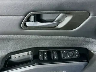 Nissan Pathfinder 2023 AWD SL 4dr SUV