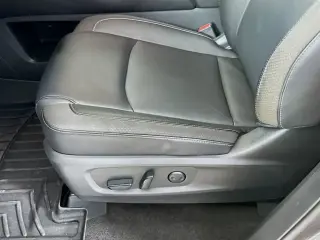 Nissan Pathfinder 2023 AWD SL 4dr SUV