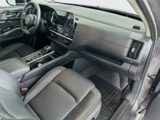 Nissan Pathfinder 2023 AWD SL 4dr SUV