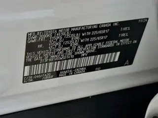 Toyota RAV4 2025 AWD XLE 4dr SUV