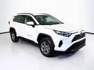 Toyota RAV4 2025 AWD XLE 4dr SUV