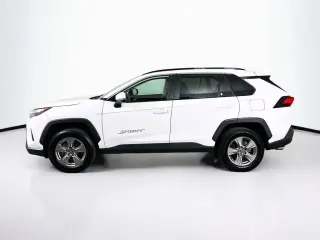 Toyota RAV4 2025 AWD XLE 4dr SUV