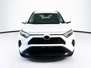 Toyota RAV4 2025 AWD XLE 4dr SUV