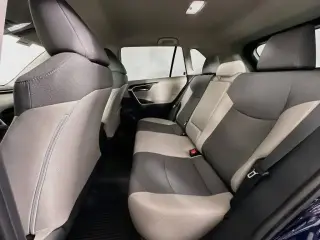 Toyota RAV4 2025 XLE 4dr SUV